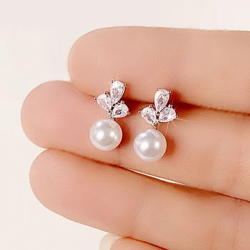 Nový kórejský Malým Listovým Pearl Stud Náušnice pre Ženy 925 Silver Needle Módne Crystal Elegantné Náušnice Svadobné Šperky, Darčeky